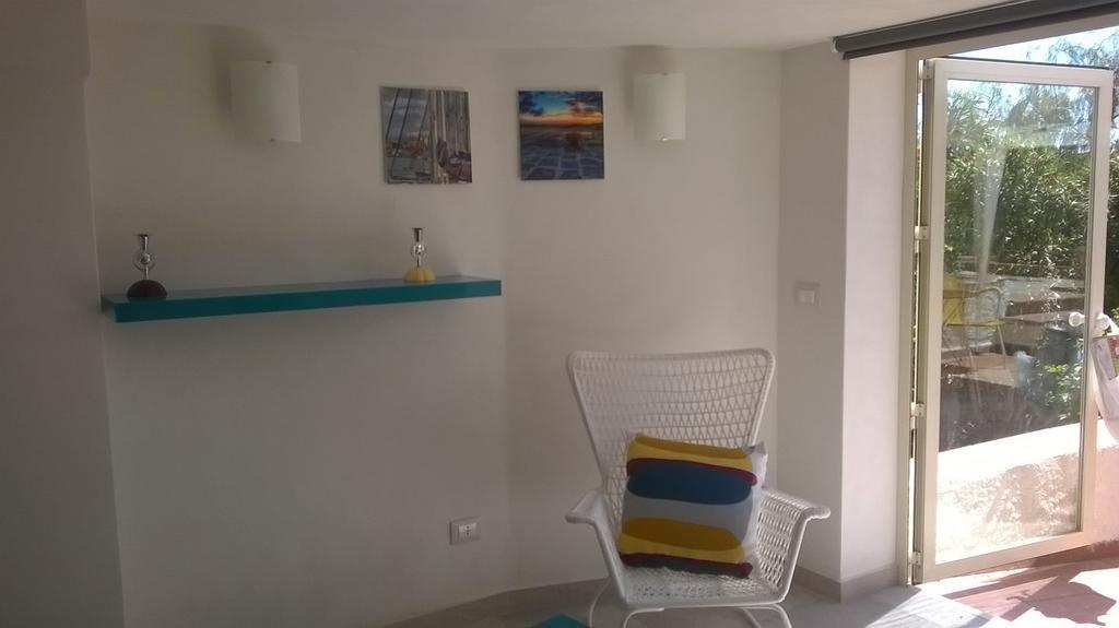 Casetta In Riva Al Mare Fontane Bianche Room photo